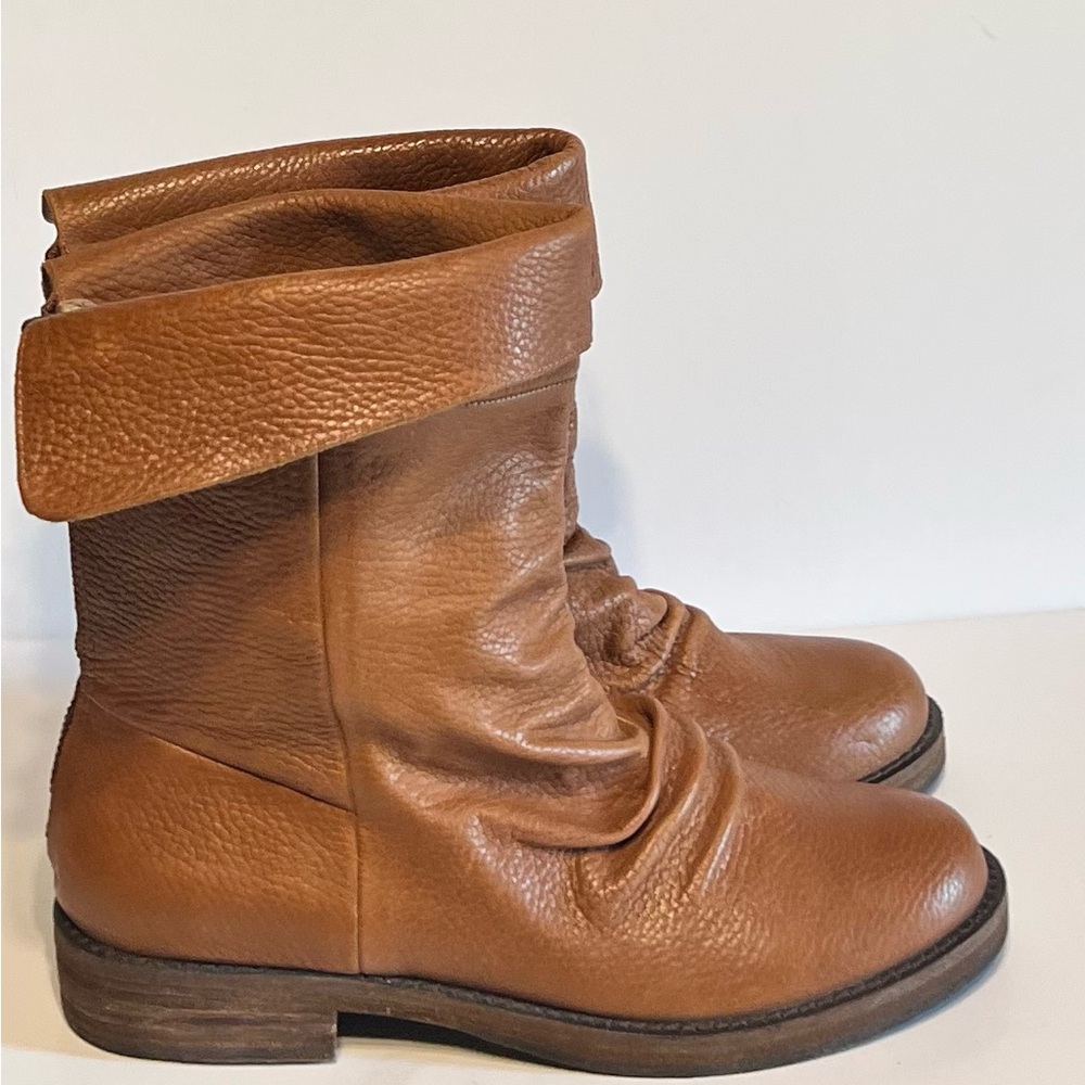Vintage Eddie  Bauer Brown Leather Boots
